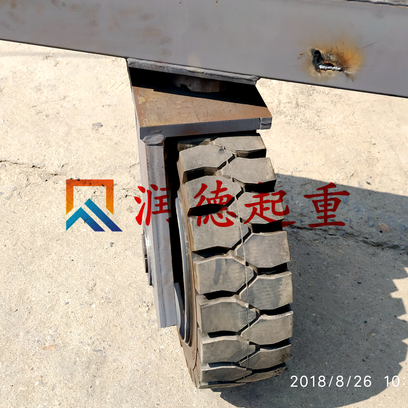 輪胎行走機(jī)構(gòu) 聚氨酯車輪臺車 實(shí)心輪胎行走臺車3.jpg
