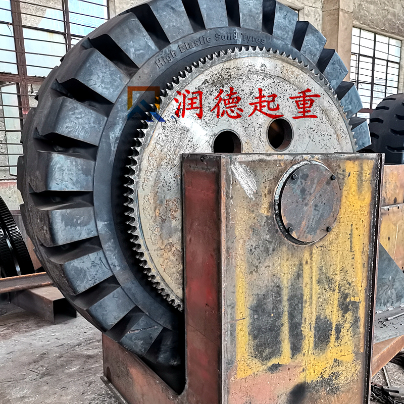 輪胎行走機(jī)構(gòu) 聚氨酯車輪臺車 實(shí)心輪胎行走臺車7.jpg