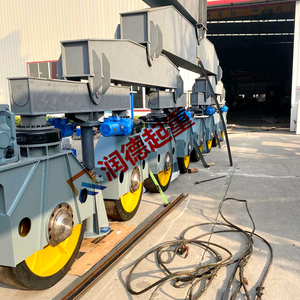 輪胎吊大車輪轂電機(jī)驅(qū)動機(jī)構(gòu)